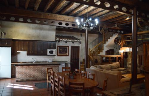Casa Rural El Molino I Сан-Бартоломе-де-Пинарес Экстерьер фото